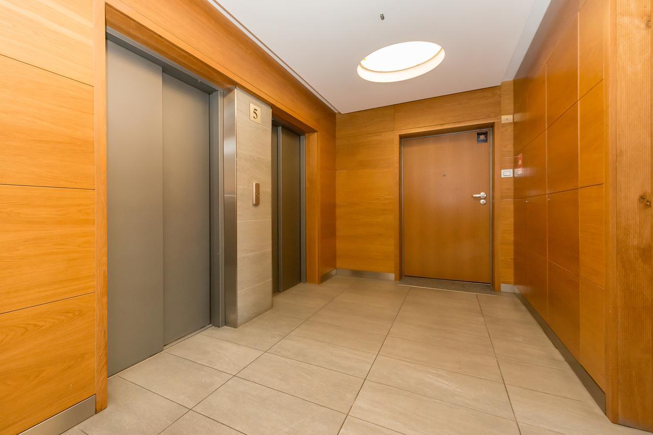 P&O Serviced Apartments Ch Arkadia 2 Varsovie Extérieur photo
